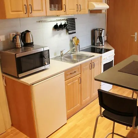 아파트 Apartman Saratovska *